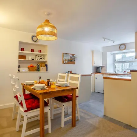 2 Bed In Oc-ds1041